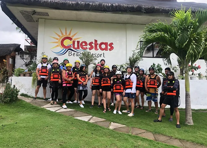 Cuestas And Restaurant Badian