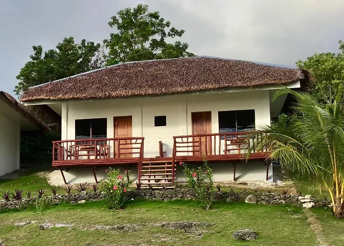 Cuestas And Restaurant Resort *