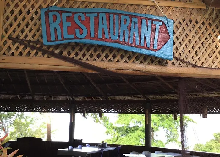 Cuestas And Restaurant Resort *