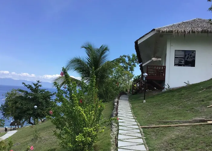Resort Cuestas And Restaurant Badian